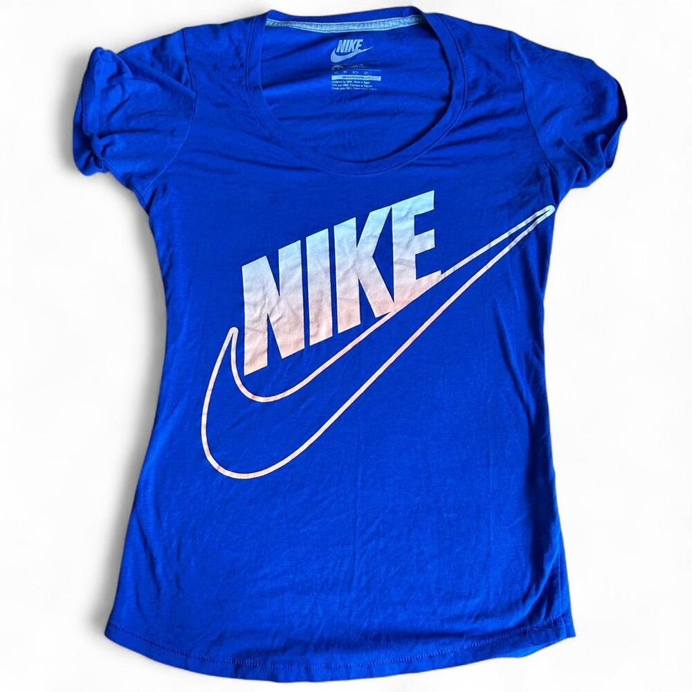 Nike‎ Women's XS blue Short Sleeve Light weight swoosh T shirt